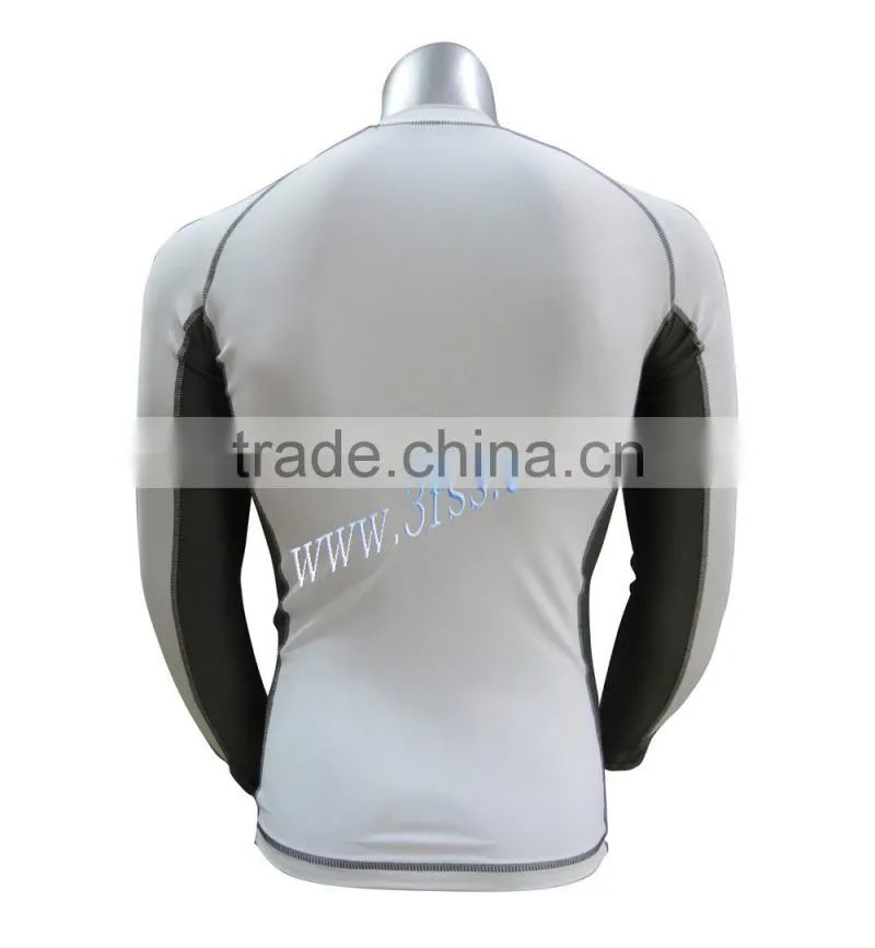 men heat stransfer logo print rash guard wtih UPF 50+