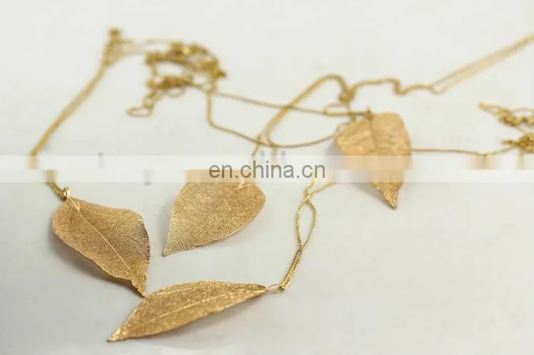2013 New Accessorize Leaf vein necklace