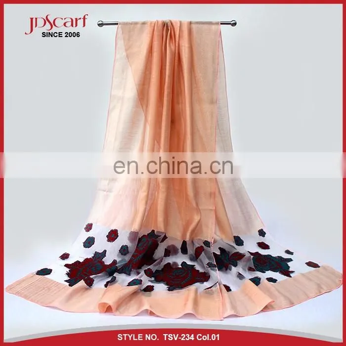 Latest design great quality silk and wool feeling muslim lace scarf fashionable scarf