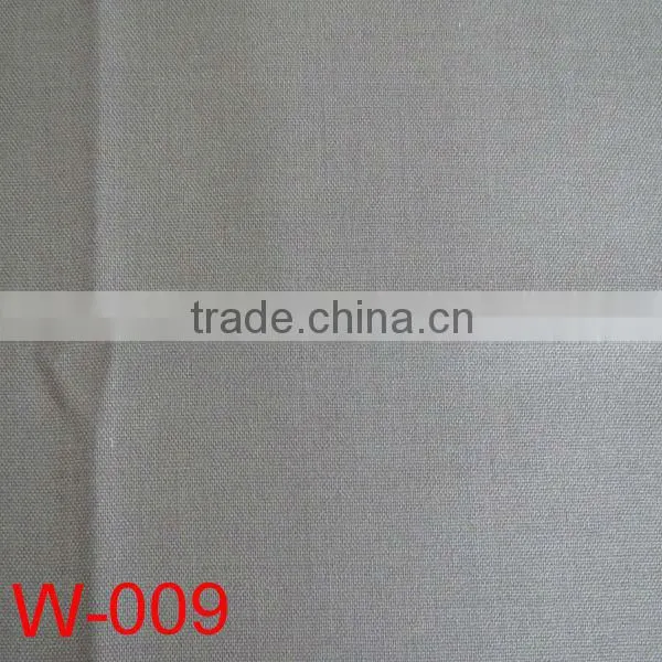 Yarn Dyed Plain Woolen Fabric
