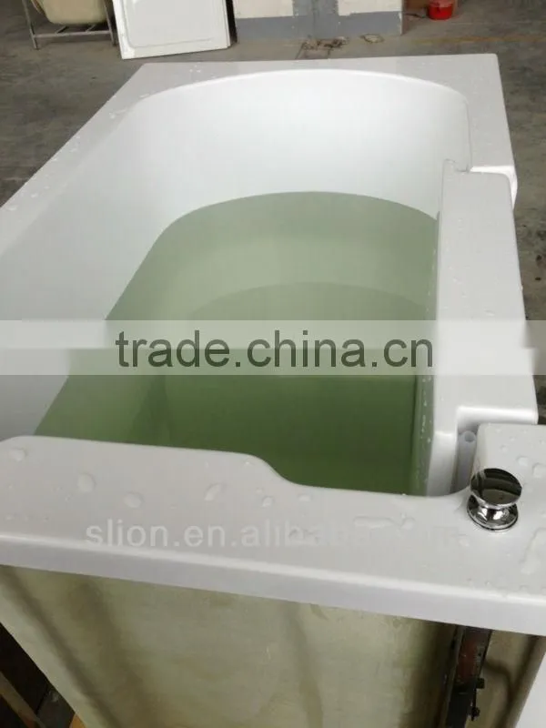 FRP Walk in Bathtub