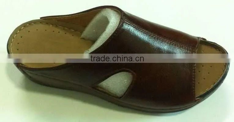 Made in China Traditional Woman Sandsals