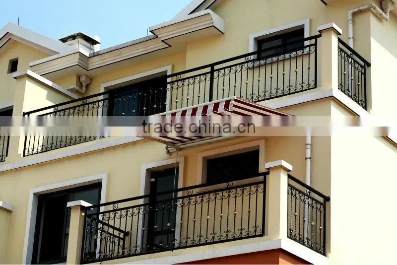 Economic outdoor non-cassette retractable awning