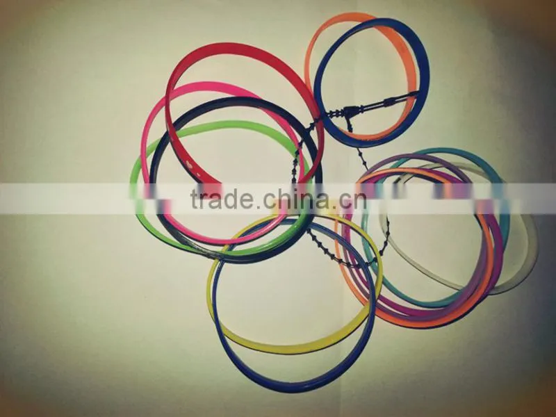 silicone wriet band small silicone colorful hand bands silicone band with debossed logo