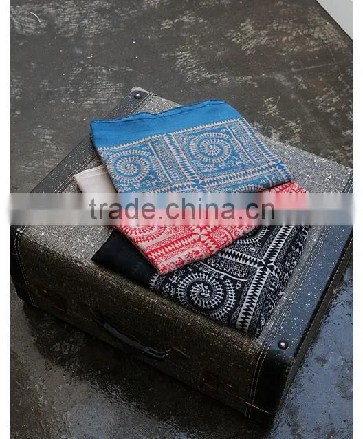 2014 hotsale 100% polyester printed woman scarf