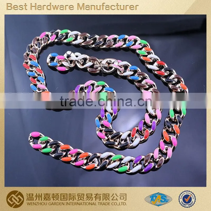coloured decorative plastic chain for garment