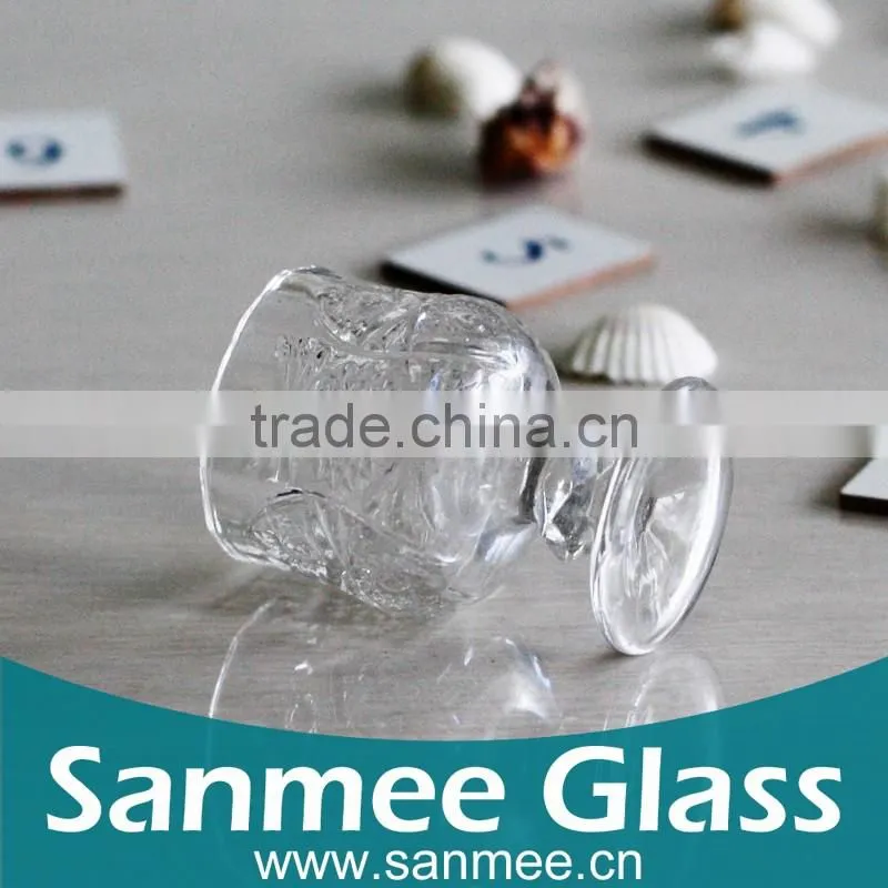 Elegant Embossed Mini Cheap Vodka/Wine Glass Goblet