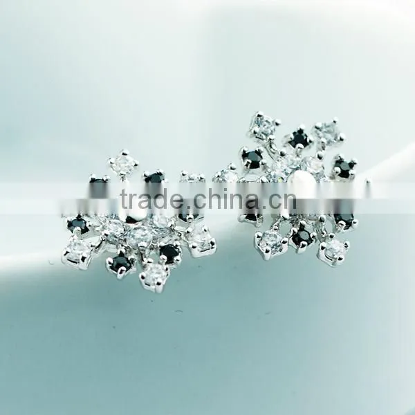 2016 wholesale latest design earring crystal earring jewelry