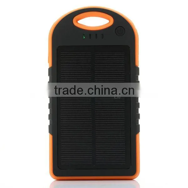 Waterproof Portable Charger Solor Power Bank 8000mAh for iPhone for iPad for Android Phone