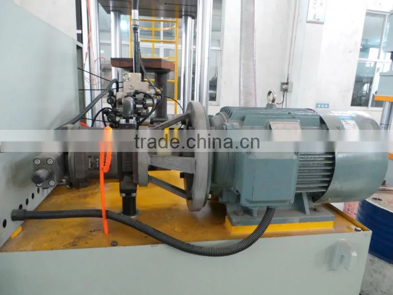4 columns Hydraulic press Machine