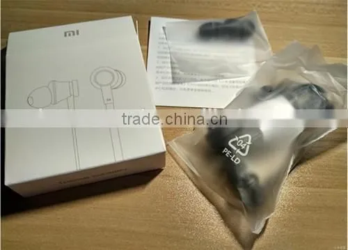 Original Xiaomi Piston In-Ear Stereo Earphone with Mic Earbud Earphones Headset for Redmi Smartphone Basic Edition