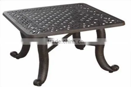 21"*21" Garden Cast Coffee Table 18227