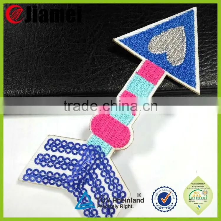 Machine custom heart shape flicker reflective embroidery textile patches