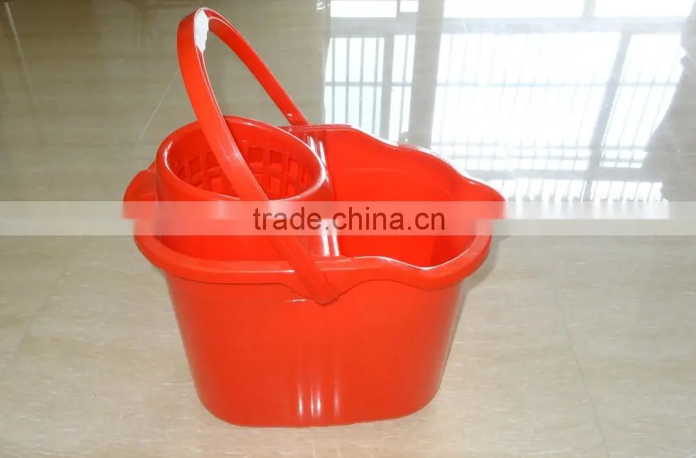 High quality plastic cleaning mop bucket with wringer and wheel