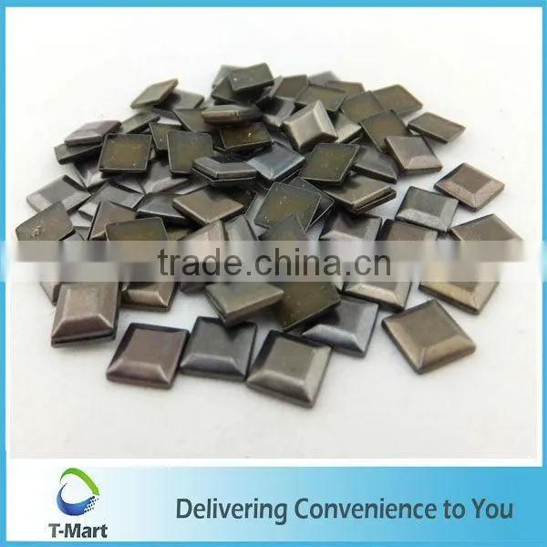 Factory price Hotfix prong metal studs