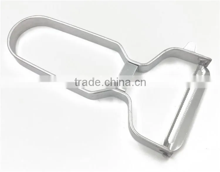 Fruit peeler