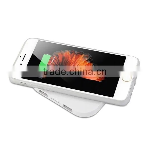 Portable Q8 QI Wireless Charger 2 USB Port Moblie Phone Charging Pad For iPhone Samsung HTC