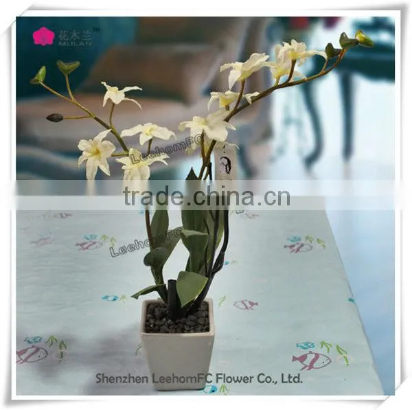 wholesale factory price plastic flower hot sale