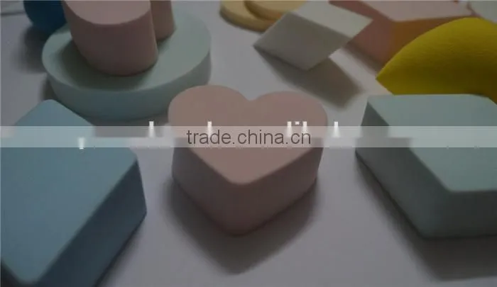 Latex Free Beauty Sponge Blender Heart Shape Cosmetic Powder Puffs