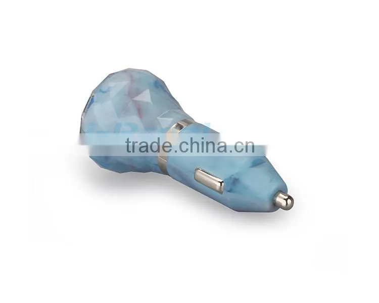 Wholesales quick portable charger 5v 2.1 a usb charger ,dual usb car charger for mobile phone and pad use
