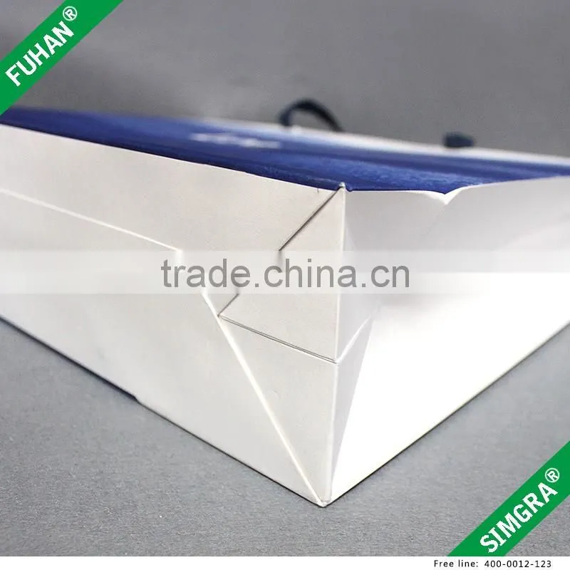 New Fashion Paper Shopping Bags With Cotton Ribbon Handle