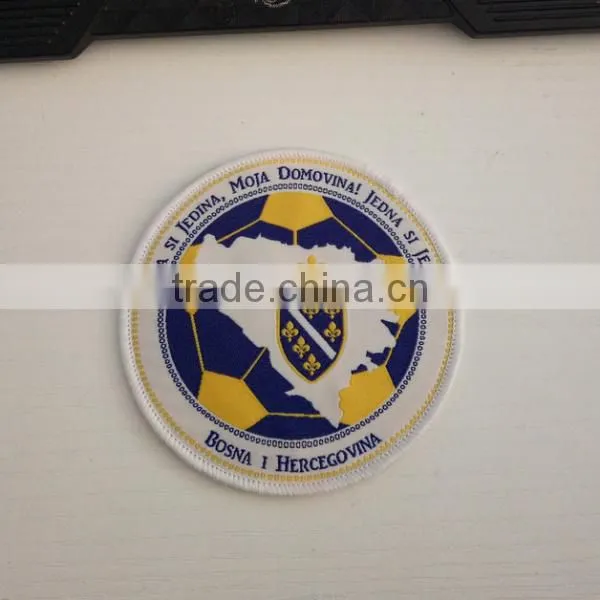 2016 china high quality custom personalized embroidery blank patches with merrow border
