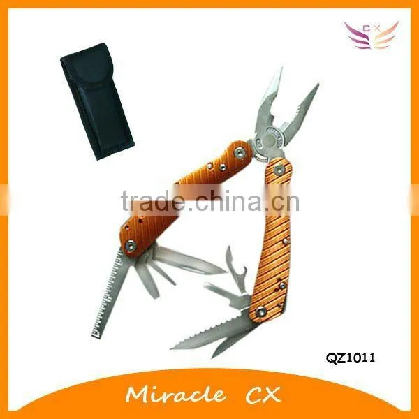 S-shaped chequered aluminum handle hand tool with light