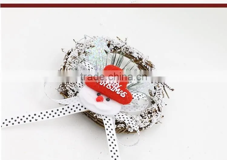 Xmas Decoration Gifts Indoor Wooden Hanging Ornament Felt Snowman Pine Christmas Garland Wholesale Suppliers