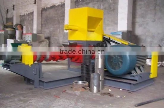 2012 Best seller automatically feed pellet making machine