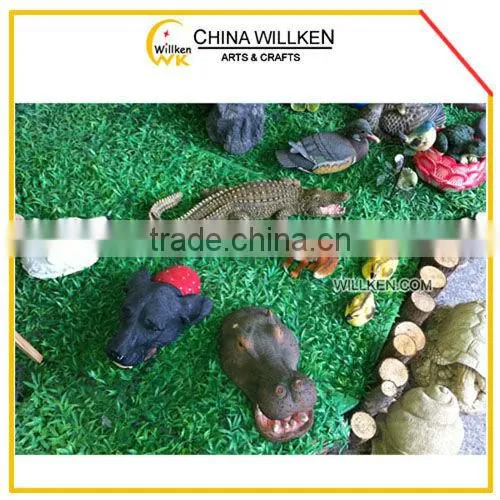 Resin garden crocodile design of floating items
