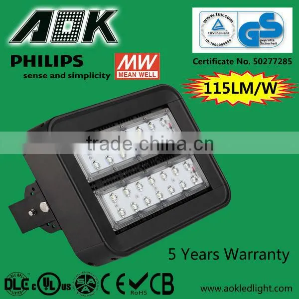 SAA UL CB Outdoor Dimmable Waterproof Solar IP Camera with LED Street Light