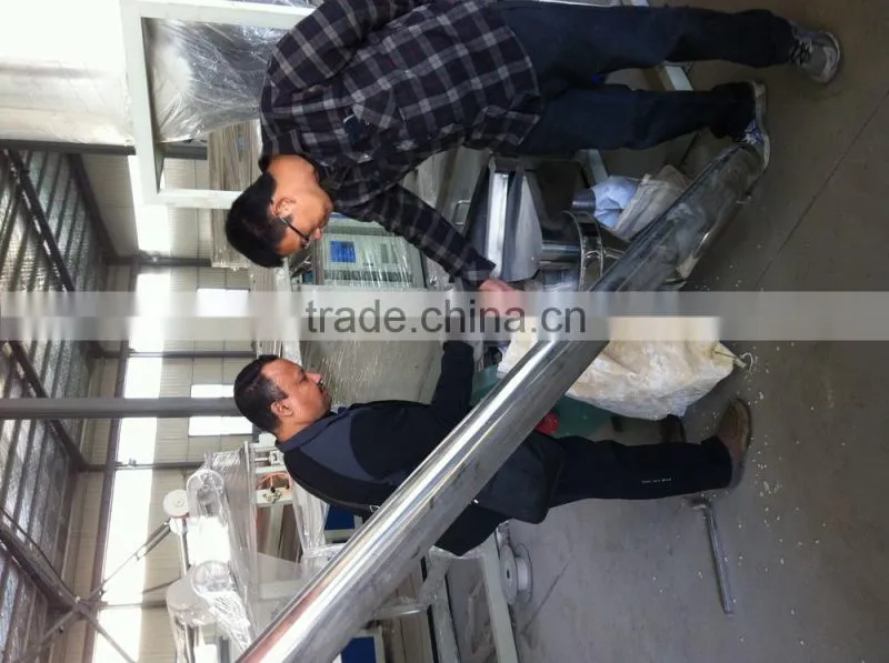 waste plastic recycling machine