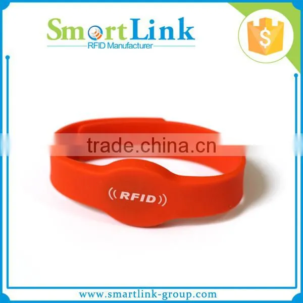 competitive price Waterproof F08 chip rubber rfid nfc adjustable wristband/bracelet for swimming club management