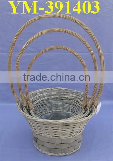 cheap wicker gift basket with hands