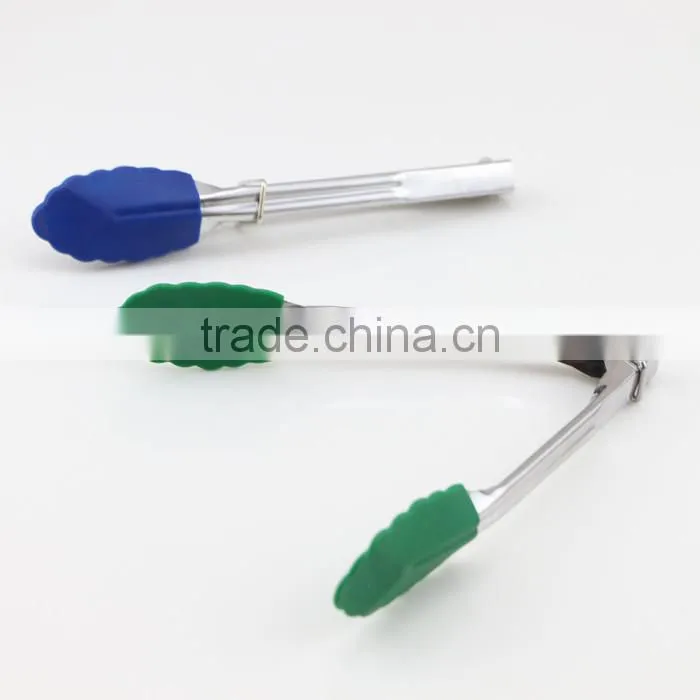 Heat Resistant Silicone Food Tongs Kitchen Tongs ,Silicone Function of food tongs
