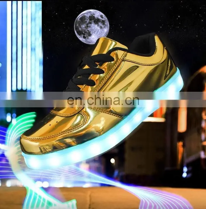 Wholesale stock men shoes outdoor glowing women LED causal shoes unisex 2015
