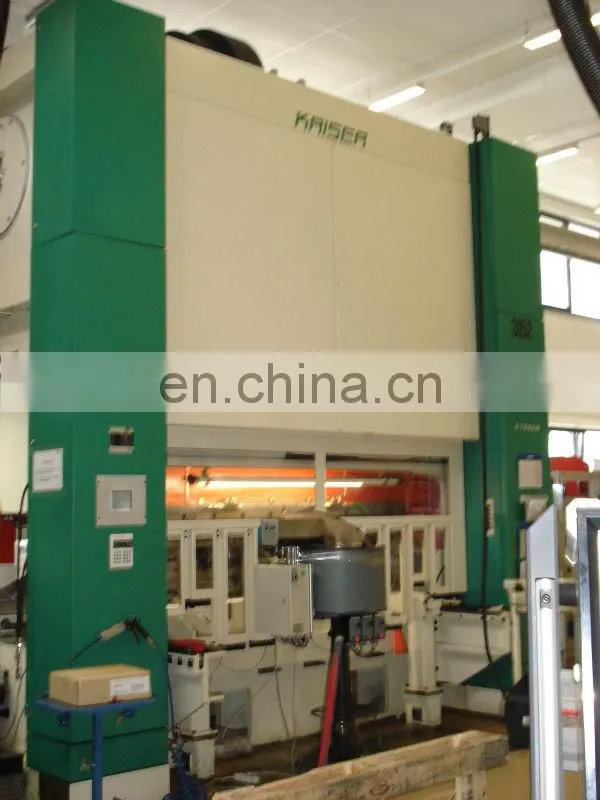 Auto stamping die