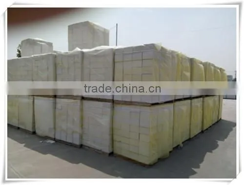 Limestone Blocks White and Grey (dim. 6cm x 6cm x 4cm)