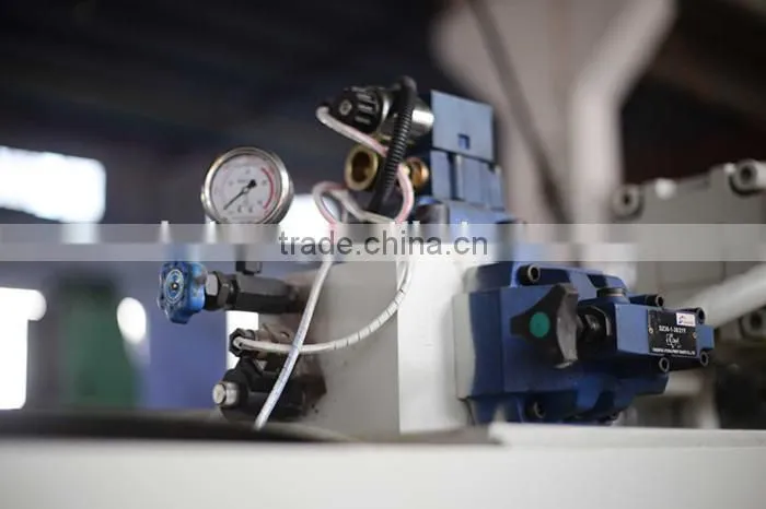 LVD-CNC electric sheet metal plate shear machine with DAC310 control system, automatic steel metal shear machine for sale