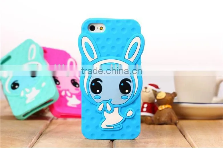 The high quality Dongguan factory manufacture silicone mobile phone cover for Shy Rabbit