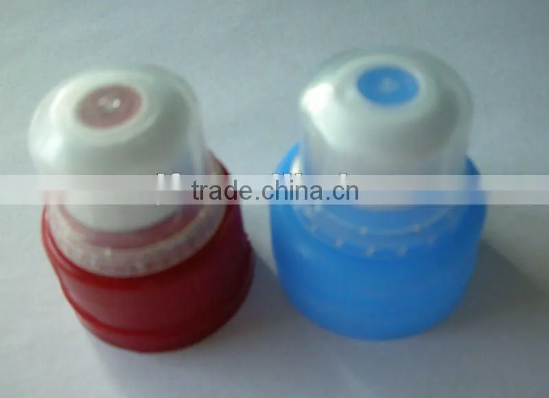 12 cavities injection mold for pull-push cap
