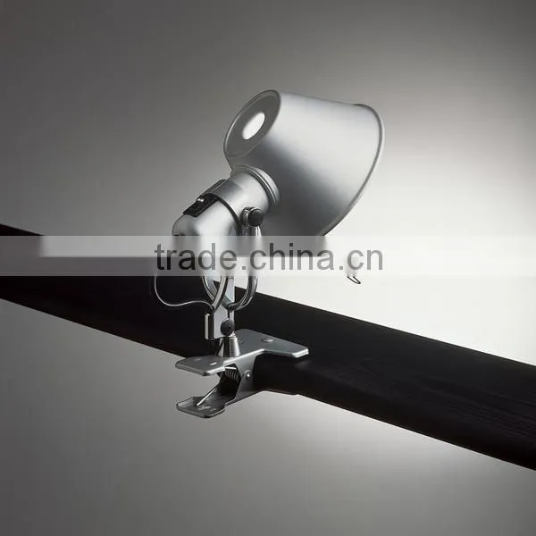0815-5 diffuser is fully rotatable very handy spring clip Clip Spot Wall Lamp for hotel