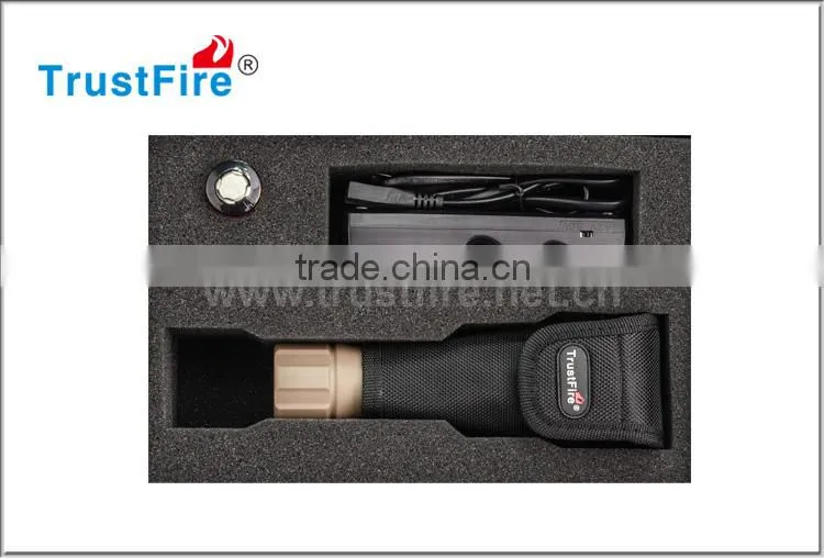 TrustFire DF001 650LM Professional dive torch diving to 100M, waterproof flashlights powered by CREE torch light with CE FCC