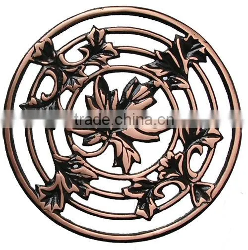leaves shape cast iron trivets