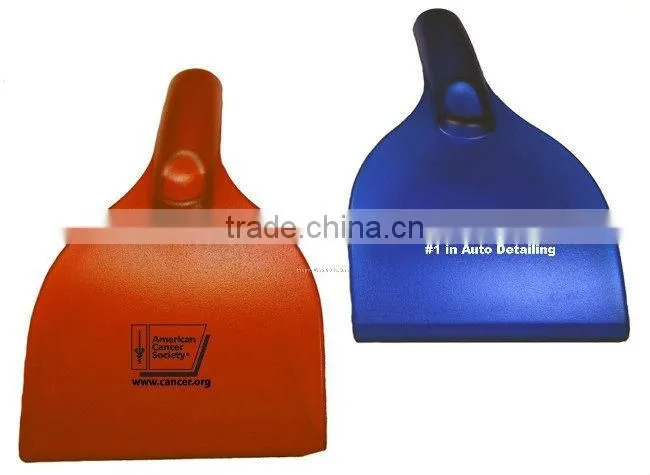 Car ice scraper