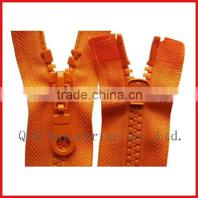 two way open-end Plastic Zipper