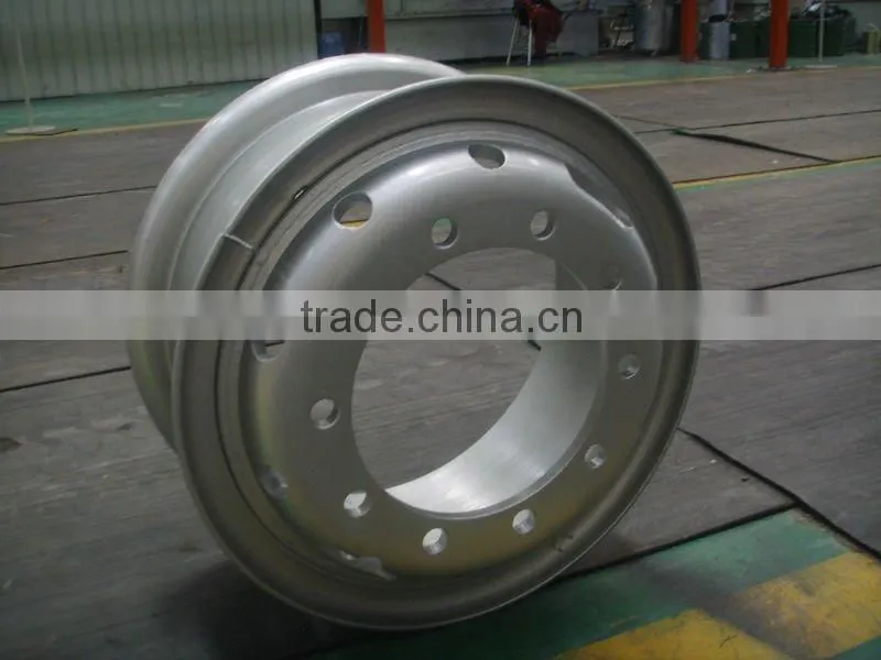 Heavy truck steel wheel