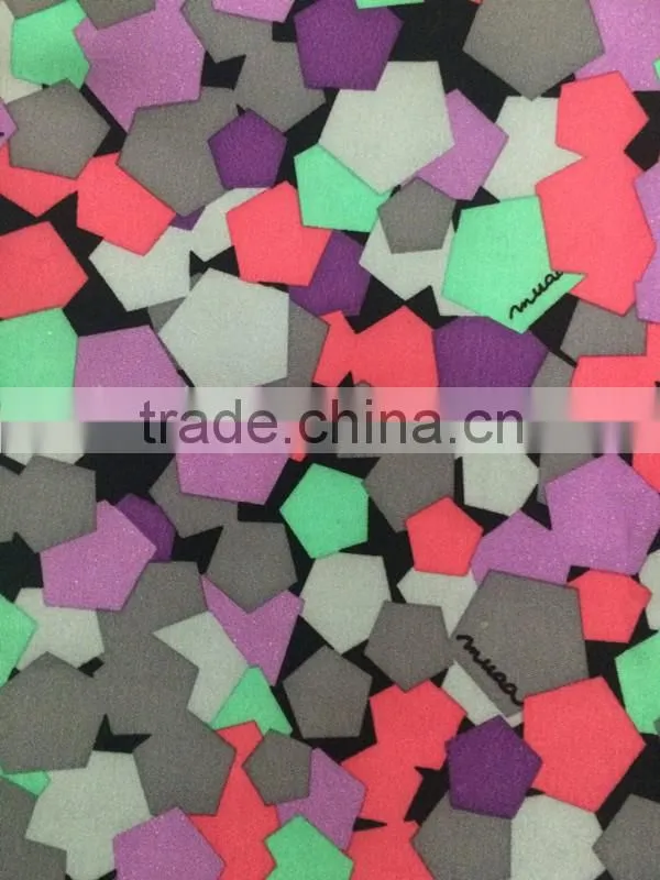 100% Polyester Printed Peach Skin Fabric