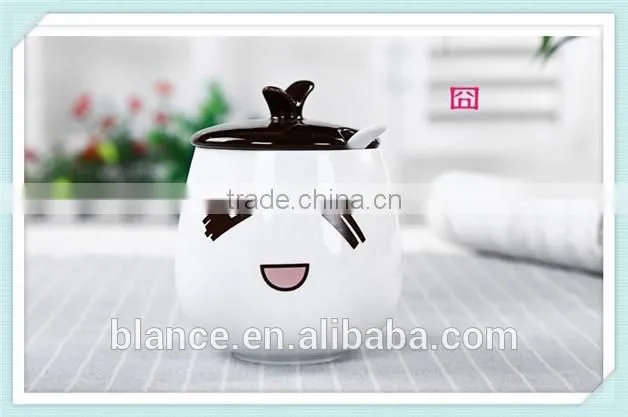 emoji ceramic spice jars in new decorative design kitchen ware