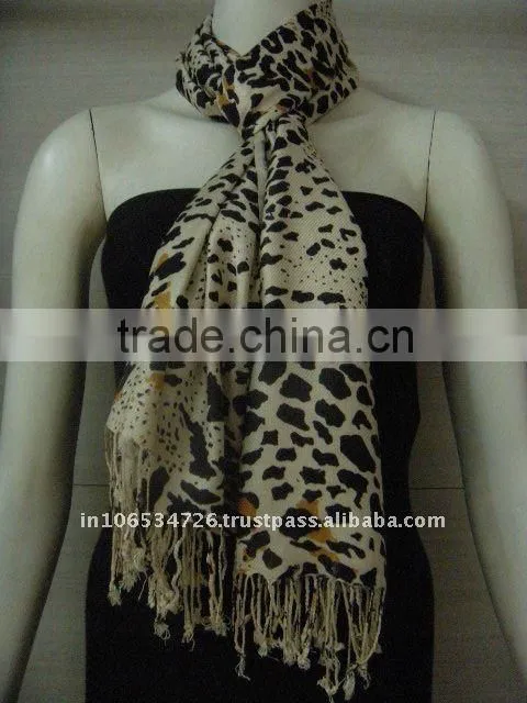 100%Viscose Animal Printed Scarf/Shawl